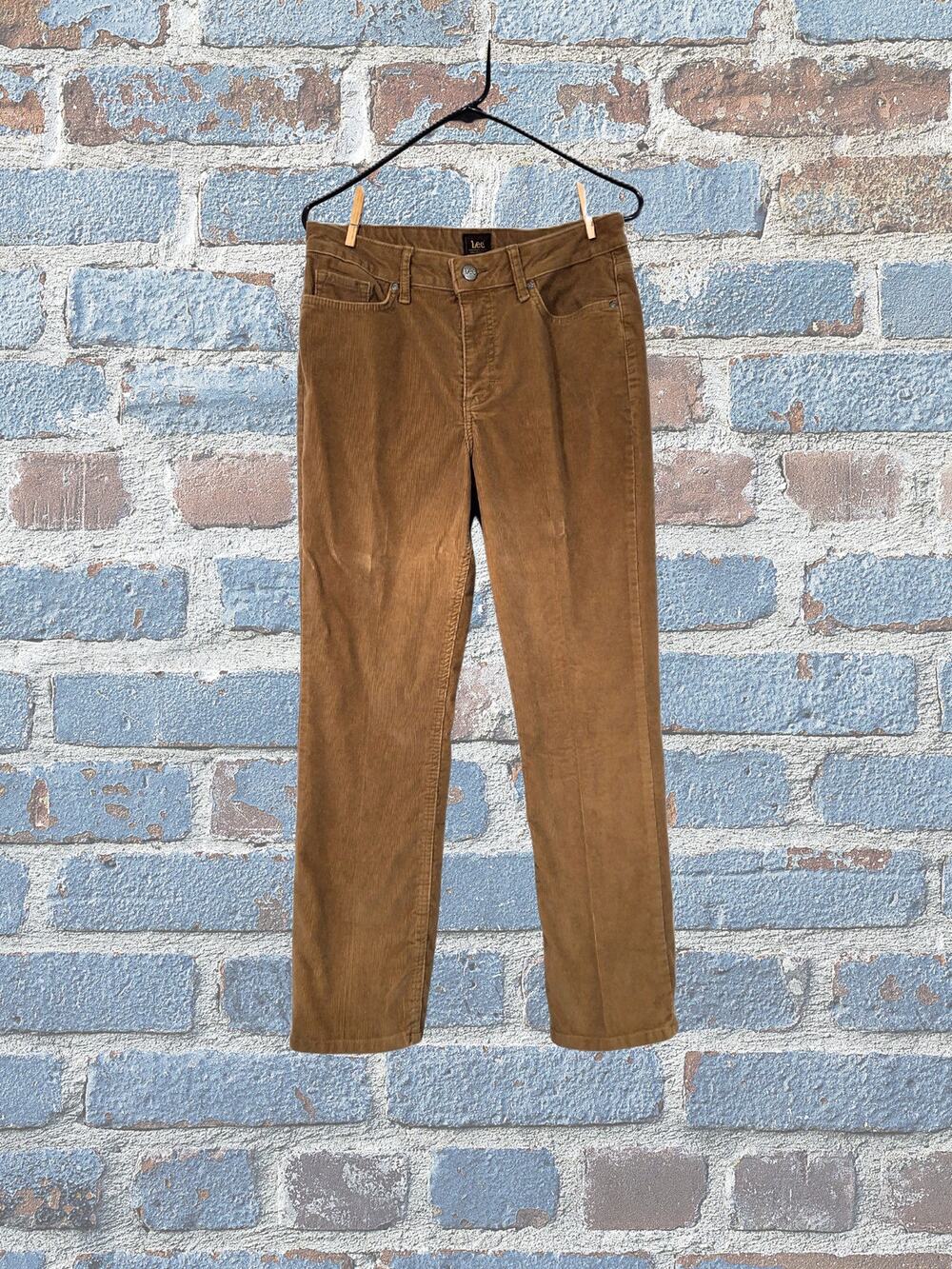 Lee Women’s Straight‑Leg Corduroy Pants – Light Brown – Size 30x25 (Petite)